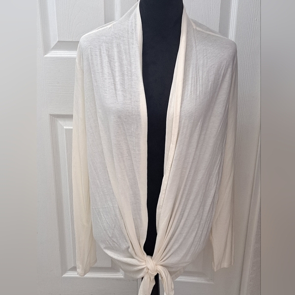NWT Cielo Ivory Open Front Wrap/Cardigan Size XL - Picture 1 of 13